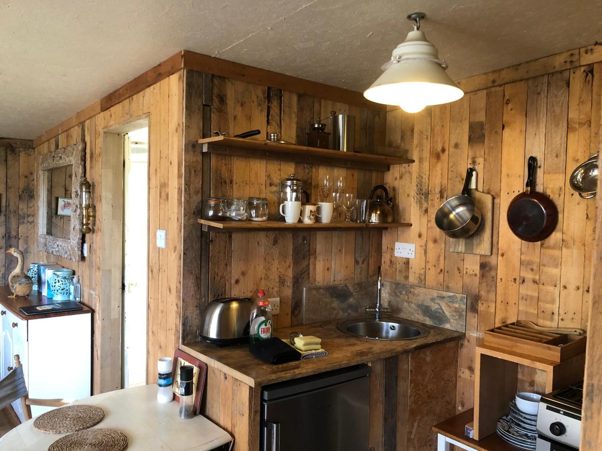Foxesden, Unique Eco Cabin, Dartmoor Views South Brent Eksteriør billede